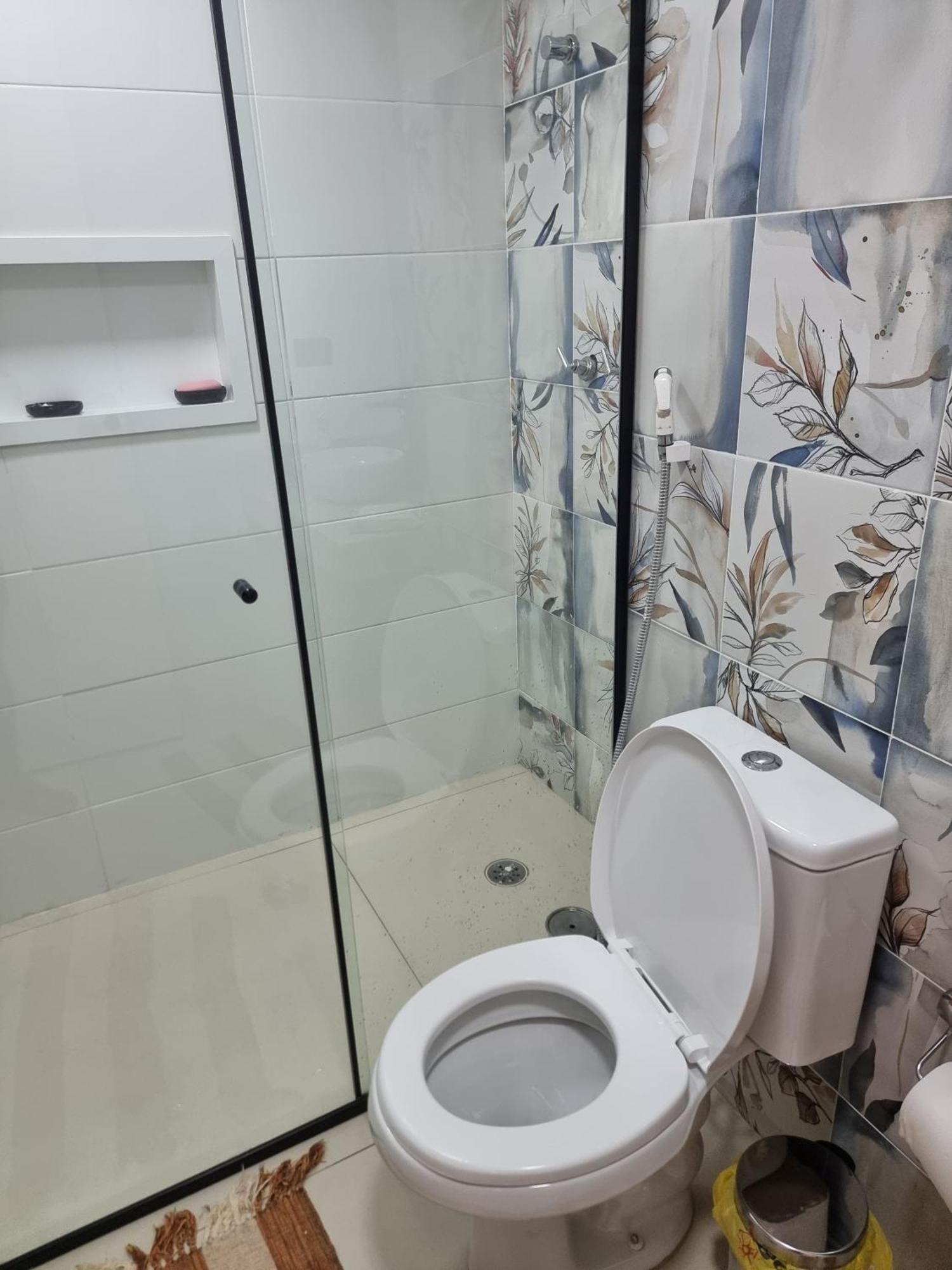 Living - Apto Completo Com Um Apartamento *
